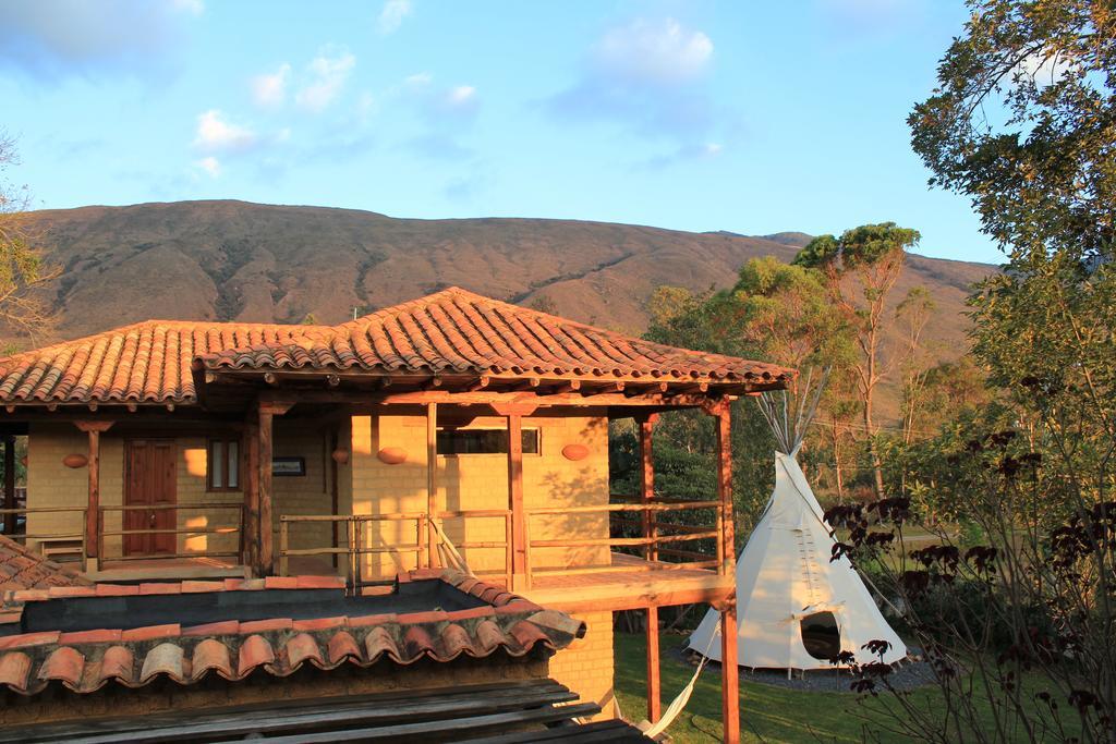 Hostal Casa Del Arte Robles Exterior photo